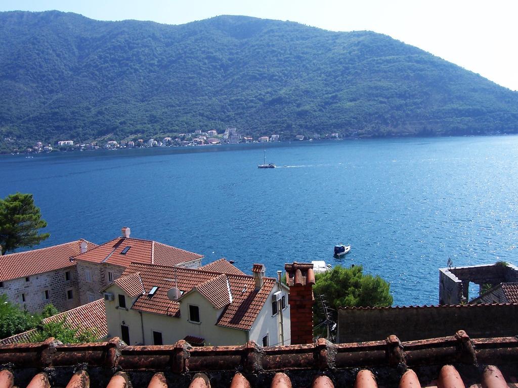 Apartment Villa Venezia Perast Esterno foto