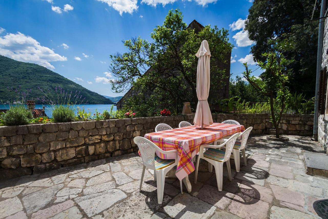 Apartment Villa Venezia Perast Esterno foto